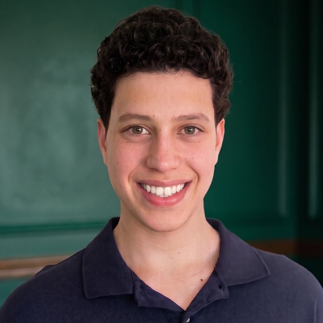 Joel, co-founder of Vantage AI
